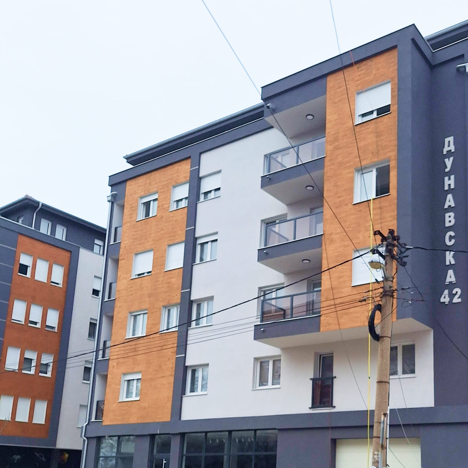 Dunavska 42, novogradnja Požarevac